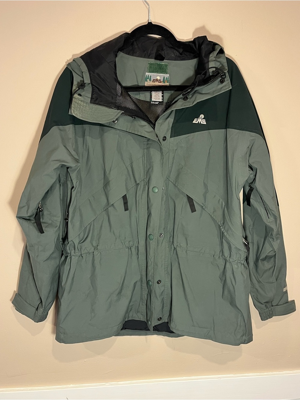EMS Green Outdoor Jacket Women's Large
